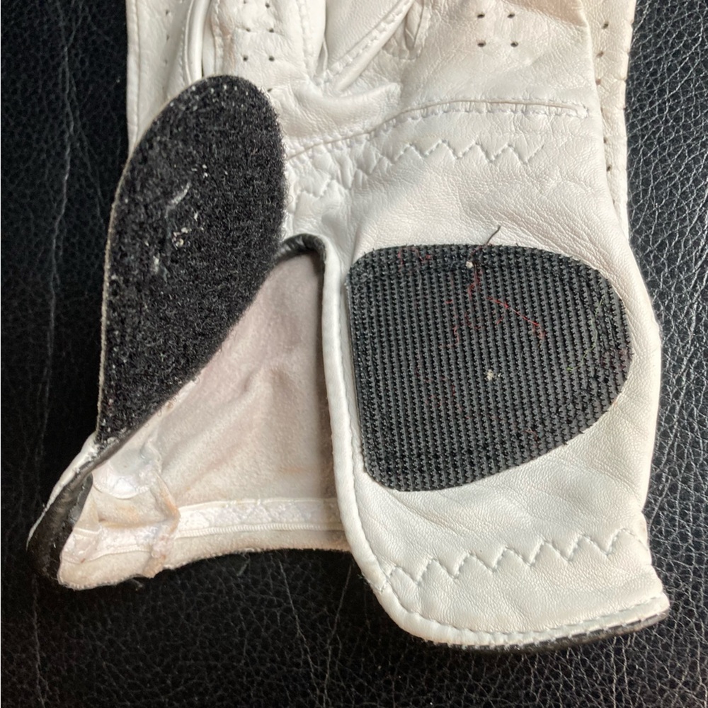 FootJoy StaSof Performance Leather Left Hand Golf Glove - Picture 6 of 10